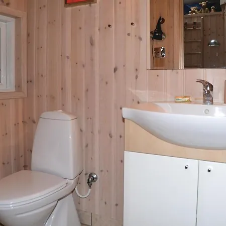 Beautiful Home In Oksbol With Sauna بيت للعطل *